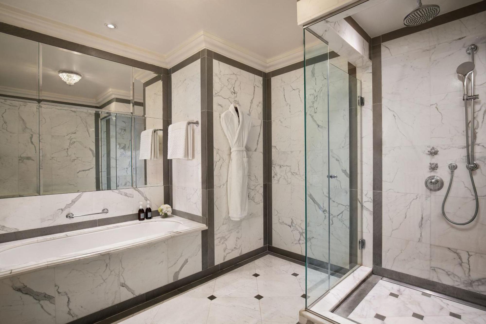 Royal Suite 1 King